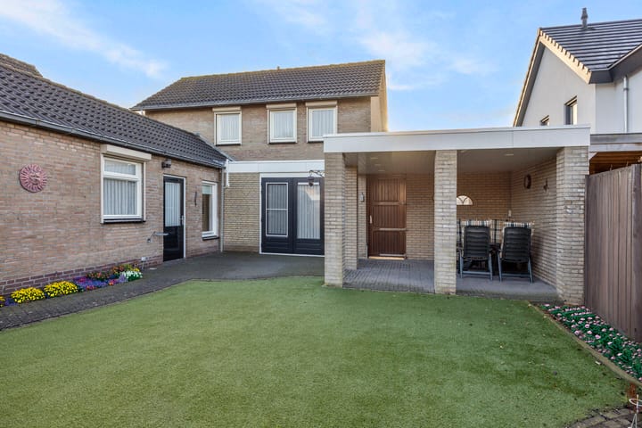 Foto 31 van Pentelstraat 4