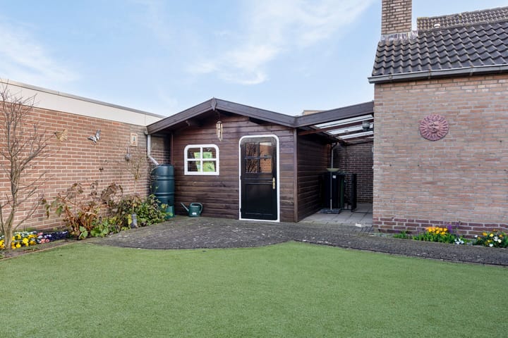 Foto 32 van Pentelstraat 4