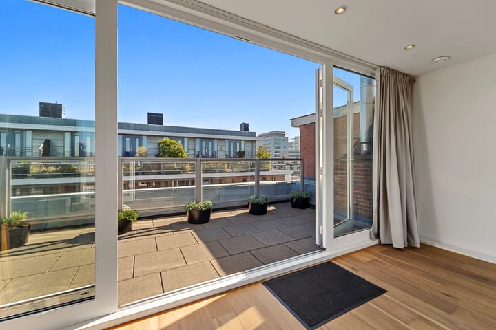 Foto 29 van Van der Parrastraat 32