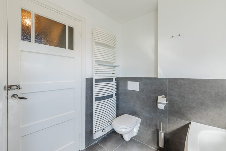 Foto 38 van van Schelbergenstraat 21