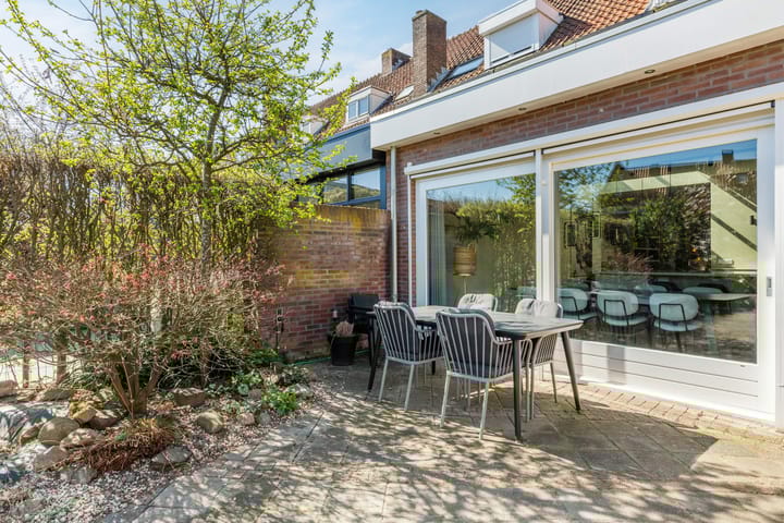 Foto 52 van van Schelbergenstraat 21