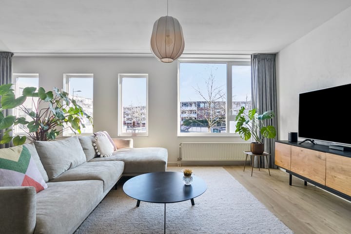 Foto 11 van Sara Burgerhartsingel 325