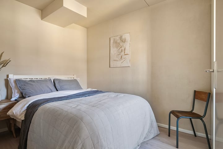 Foto 18 van Sara Burgerhartsingel 325