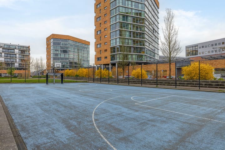 Foto 33 van Buizerdhof 245