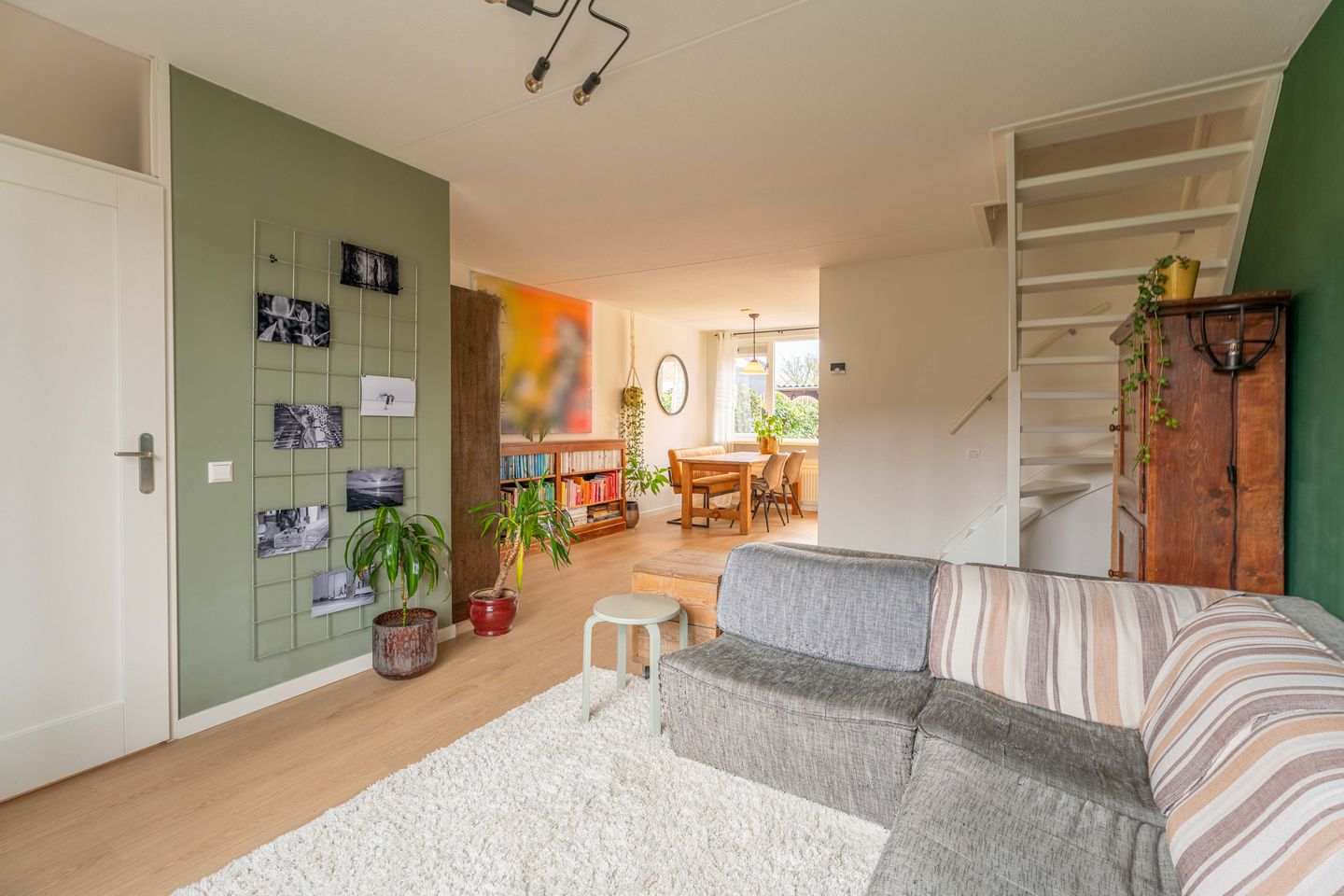 Photo 5 of Kamille 16