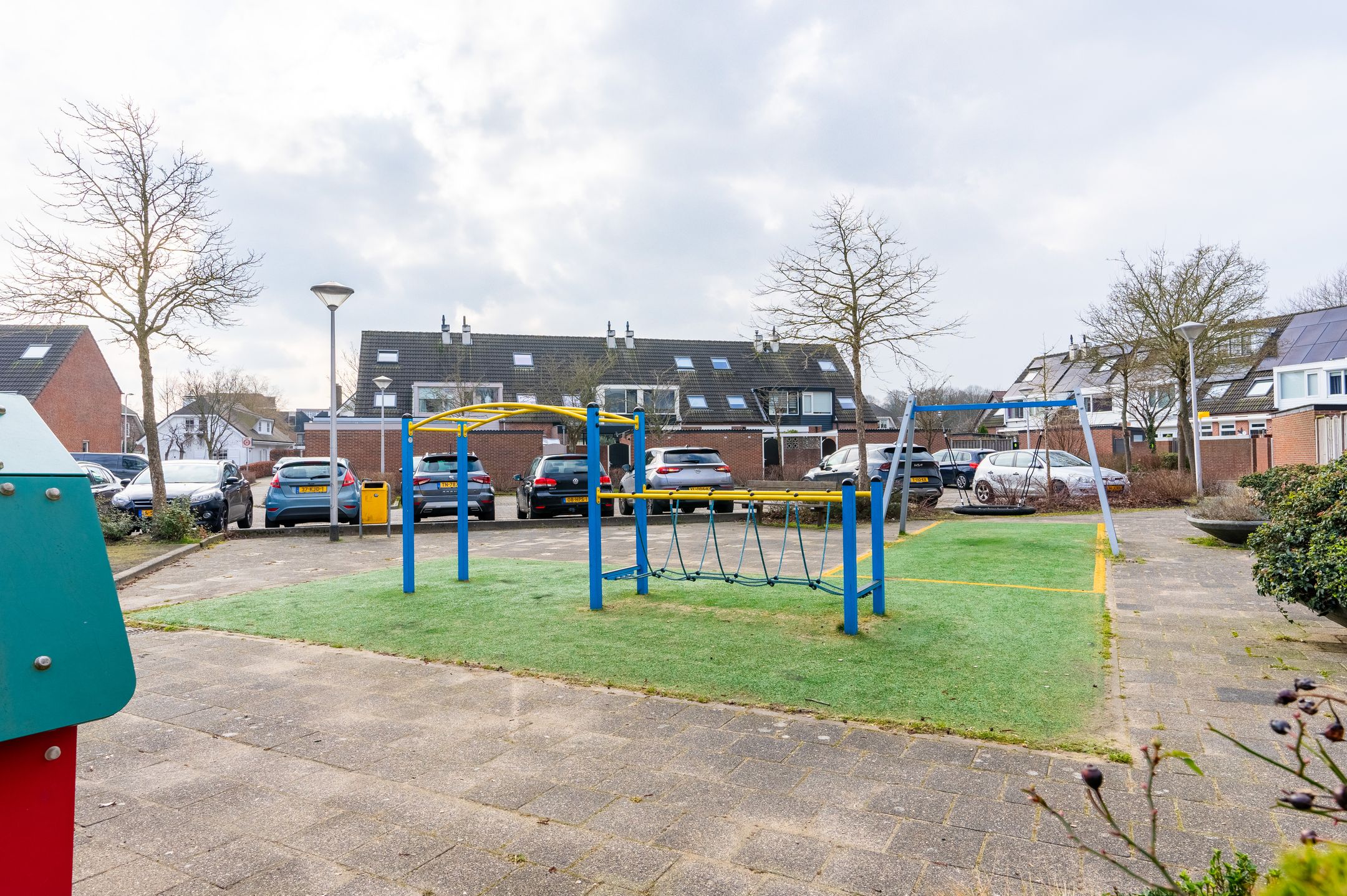 Photo 27 of Kamille 16