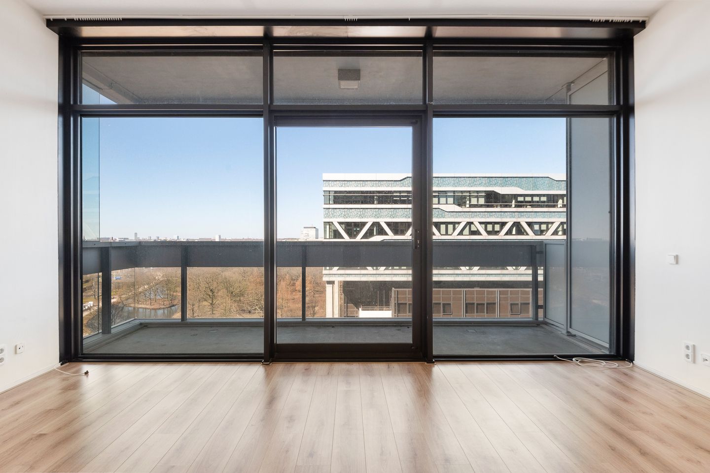 Foto 14 van Anna van Buerenplein 96