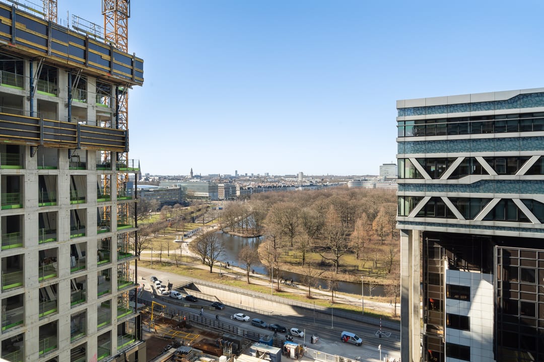 Foto 17 van Anna van Buerenplein 96