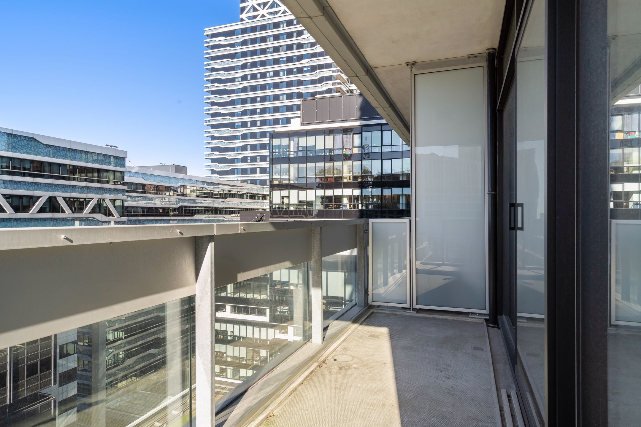 Foto 18 van Anna van Buerenplein 96