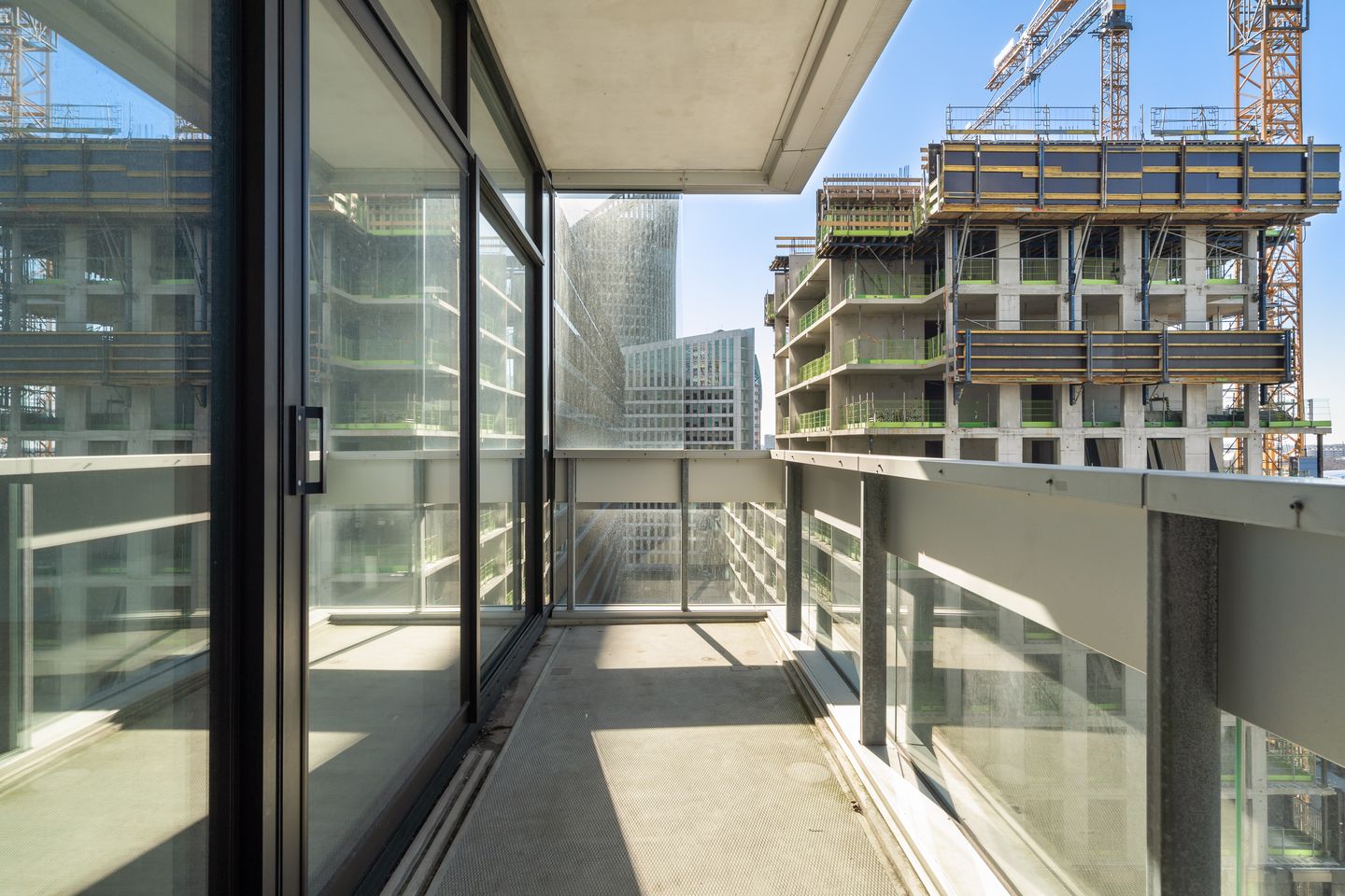 Foto 19 van Anna van Buerenplein 96