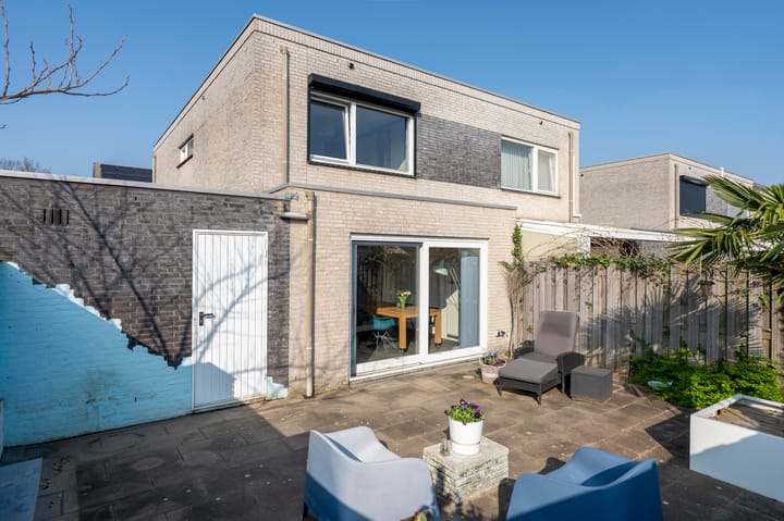 Foto 17 van Erasmusstraat 7