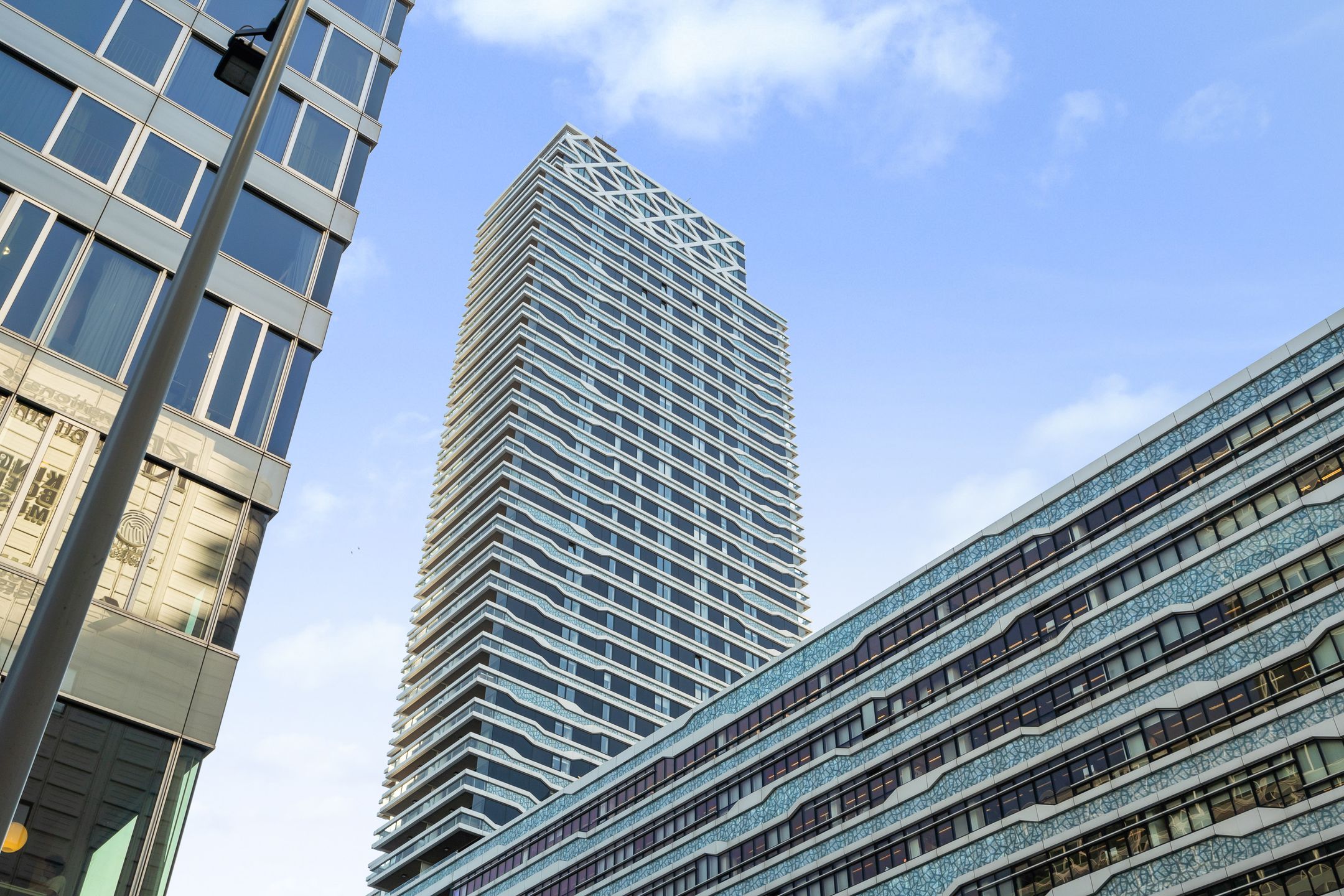 Foto 39 van Anna van Buerenplein 96