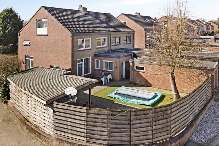 Foto 42 van Dahliastraat 43