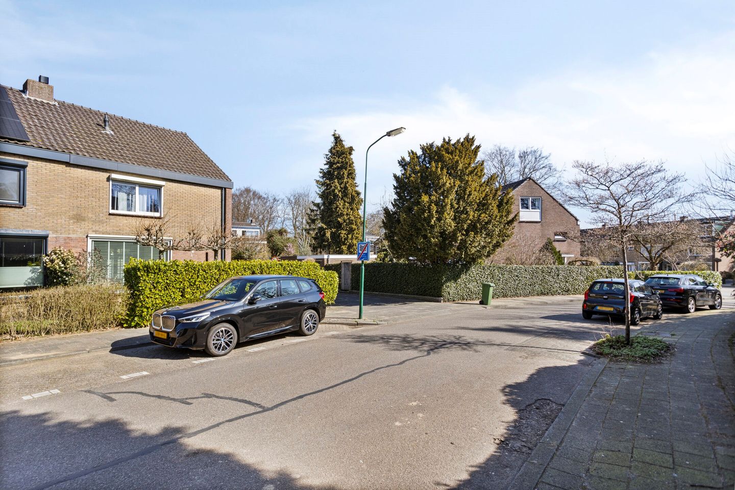 Foto 44 van Dahliastraat 43