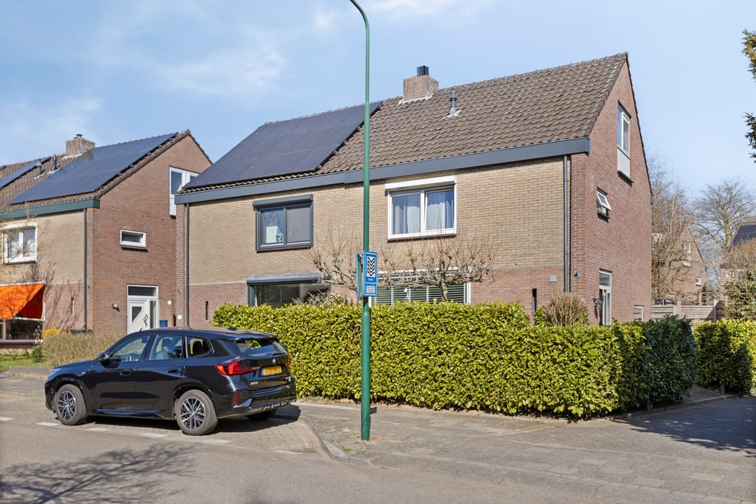 Foto 47 van Dahliastraat 43