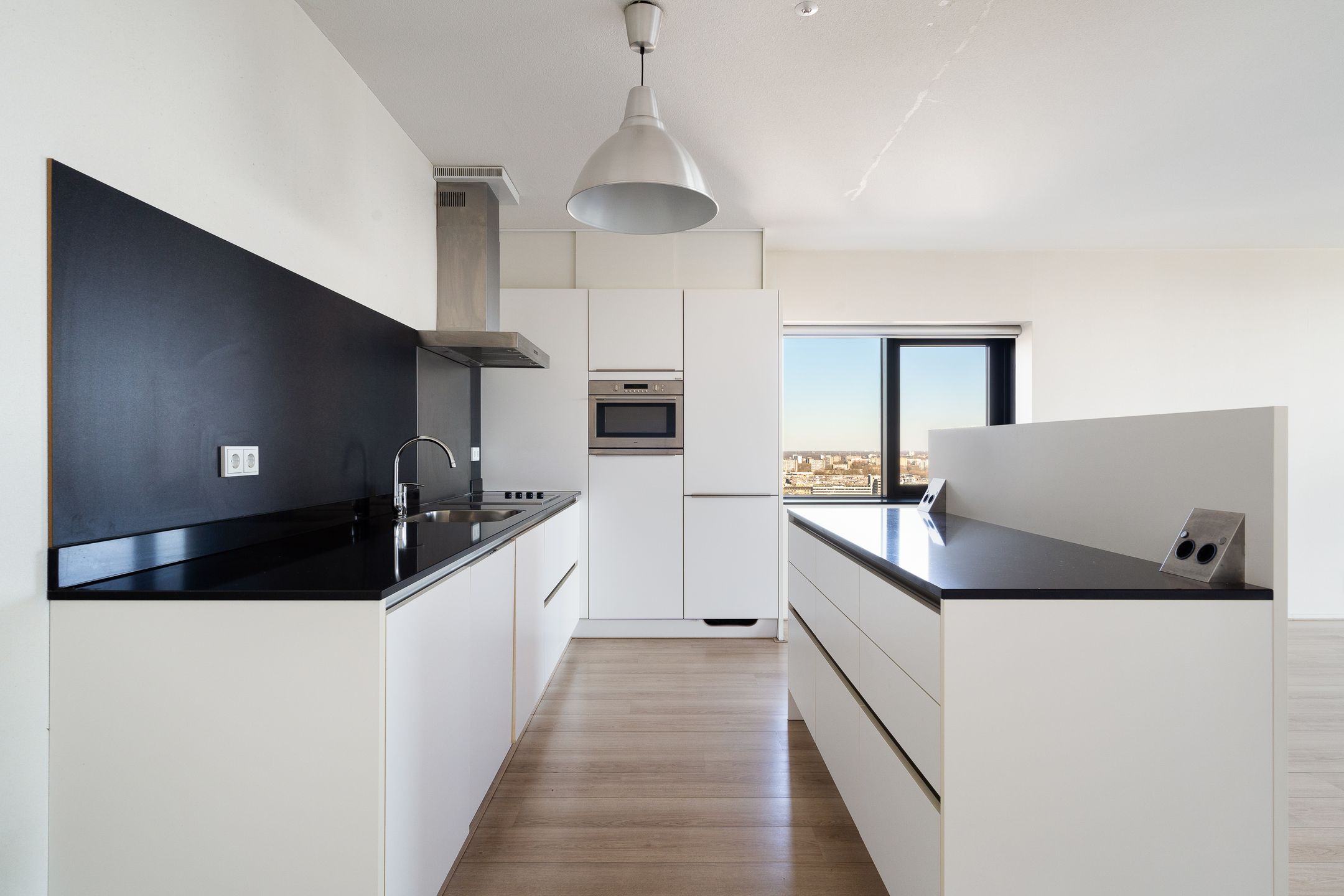 Foto 6 van Anna van Buerenplein 158