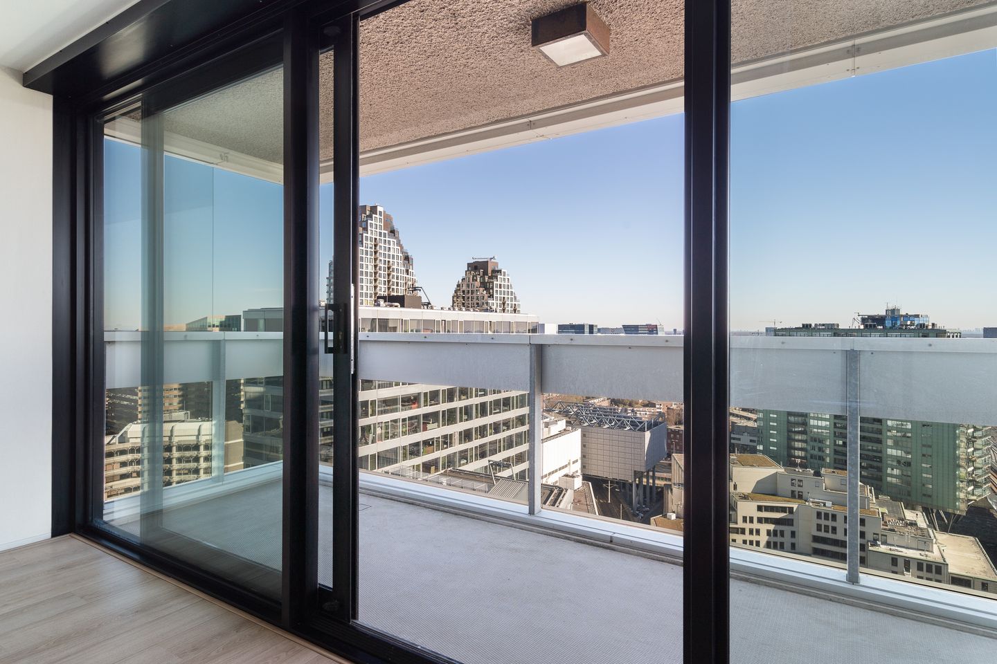 Foto 14 van Anna van Buerenplein 158