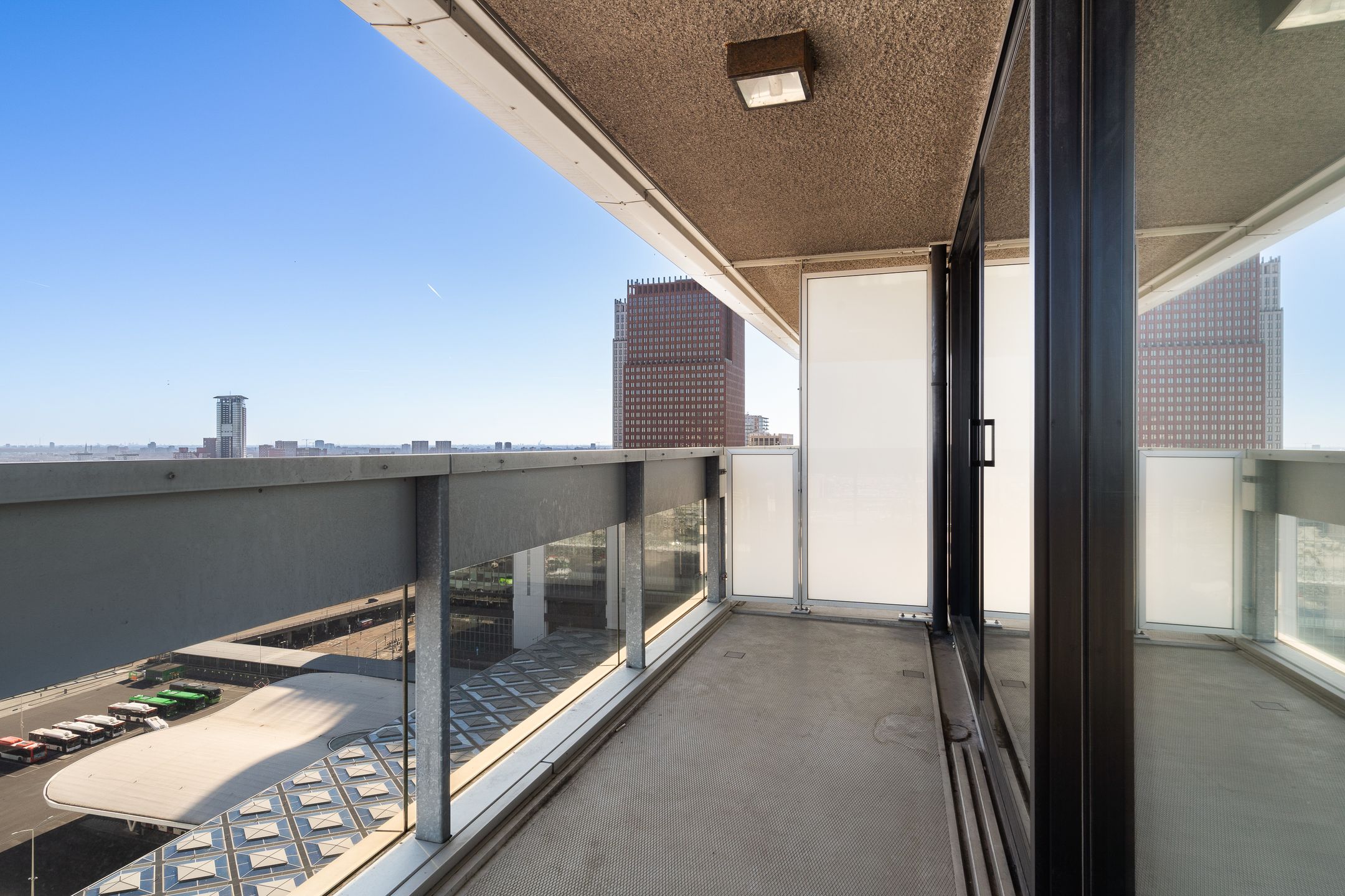 Foto 15 van Anna van Buerenplein 158