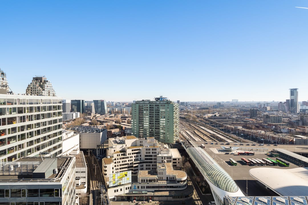 Foto 17 van Anna van Buerenplein 158