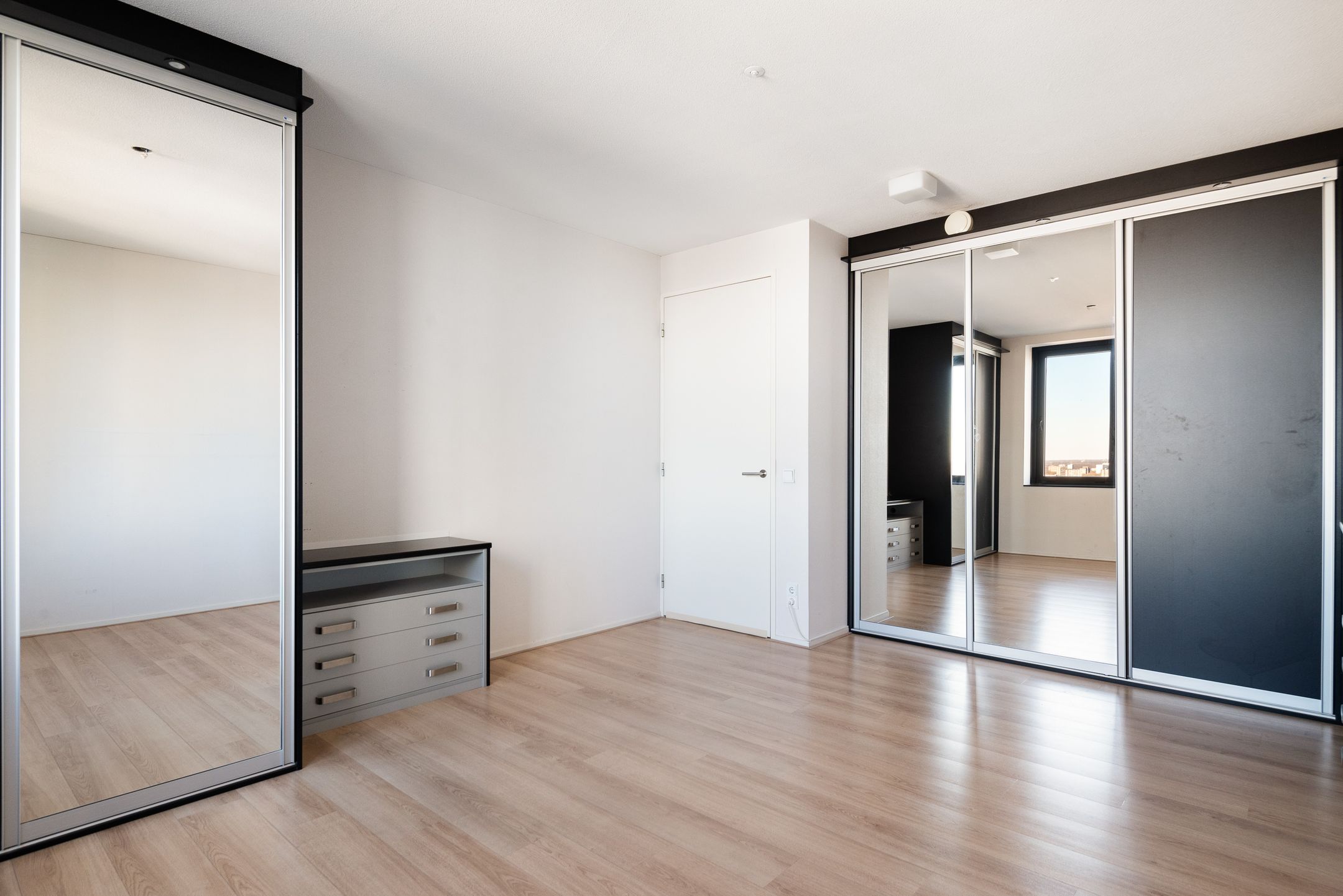 Foto 21 van Anna van Buerenplein 158