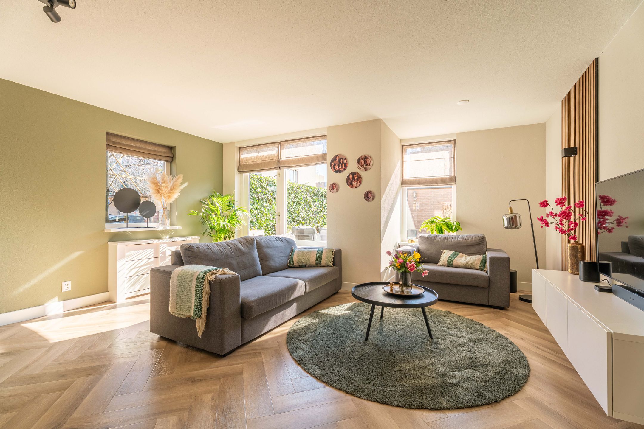 Photo 3 of Anthonie van Dyckstraat 1