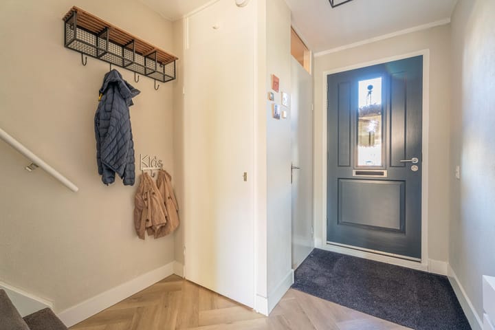 Photo 10 of Anthonie van Dyckstraat 1