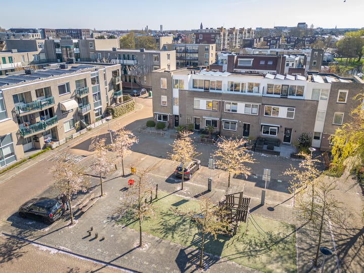 Photo 34 of Anthonie van Dyckstraat 1