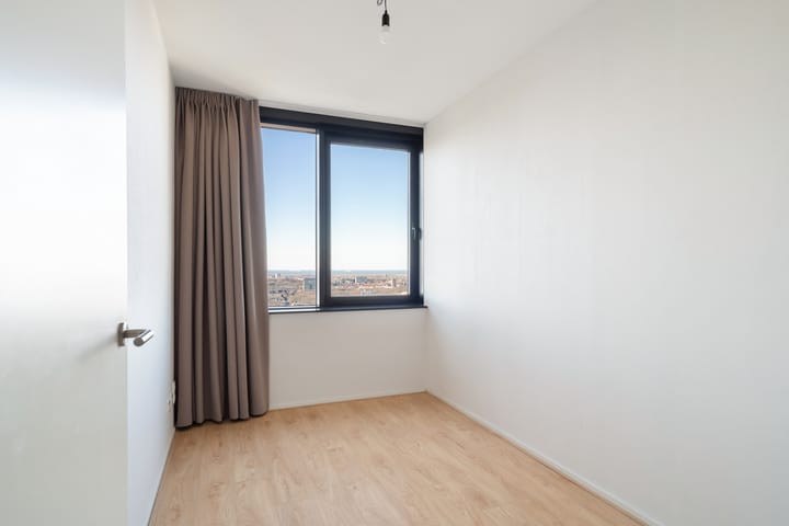 Foto 22 van Anna van Buerenplein 232