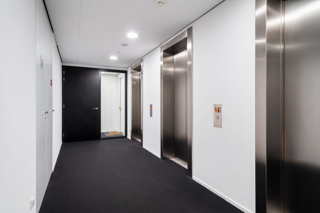 Foto 38 van Anna van Buerenplein 232