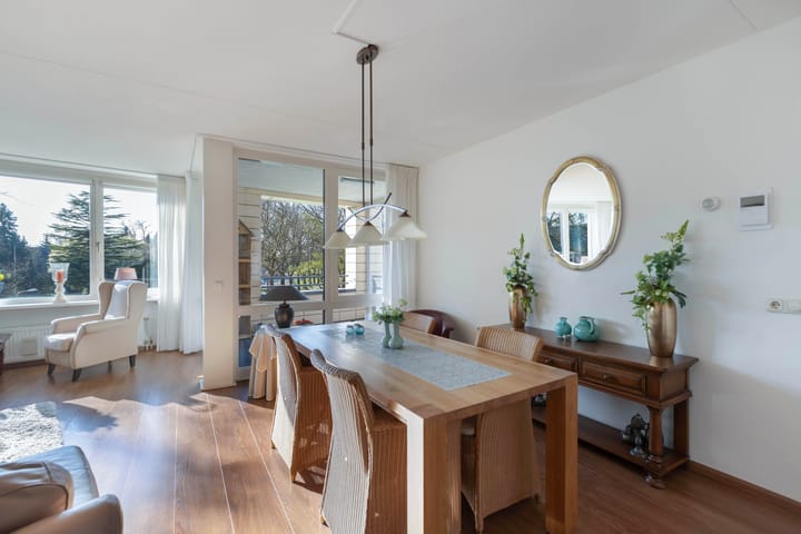 Photo 16 of De Tippe 205