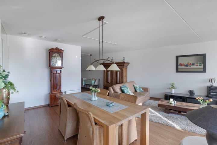 Photo 17 of De Tippe 205