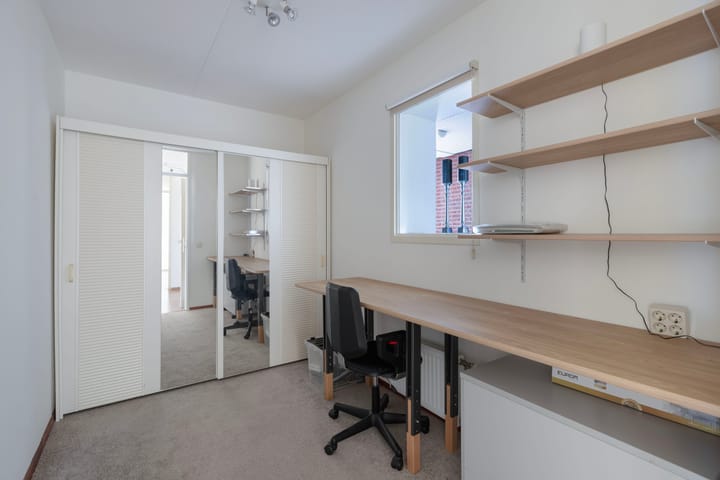 Photo 29 of De Tippe 205