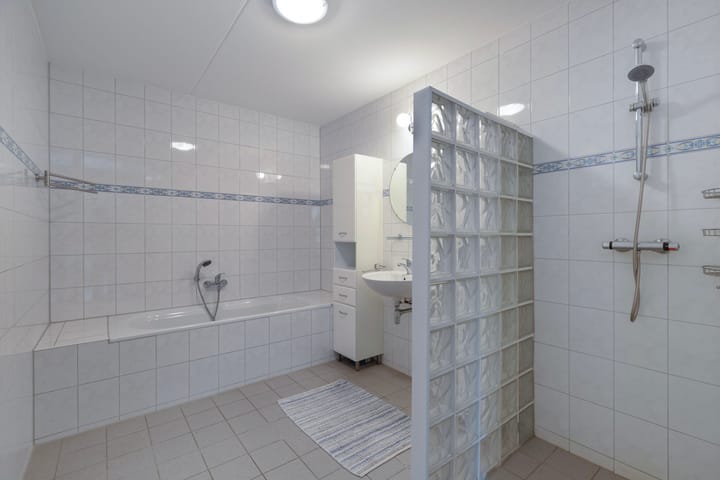 Photo 31 of De Tippe 205