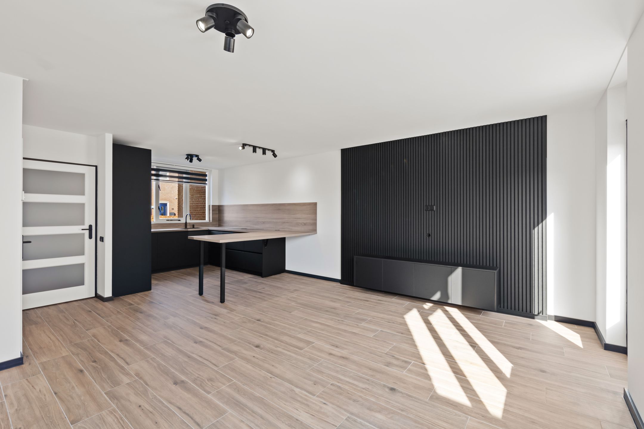 Foto 6 van Moerasbos 8