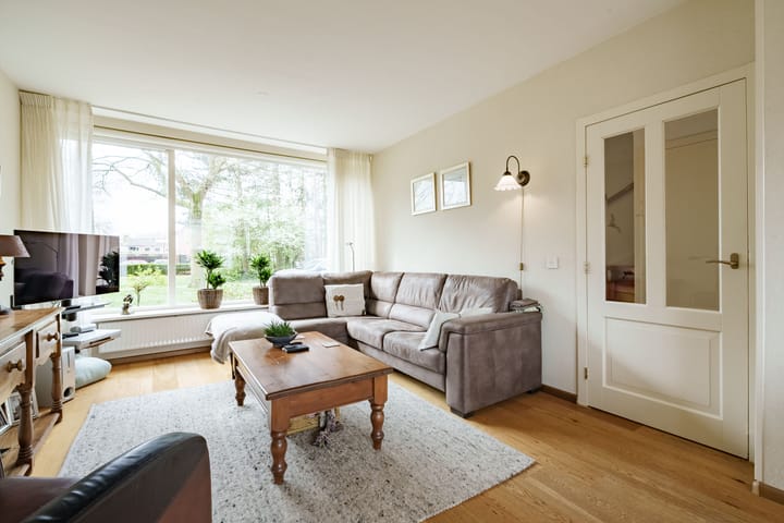 Foto 6 van Burg. de Geerplantsoen 9