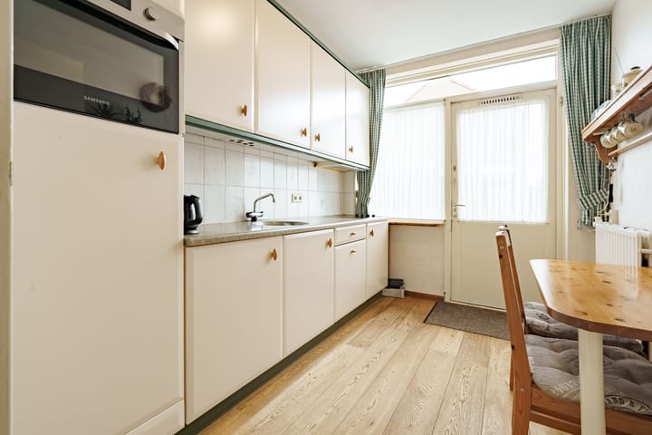 Foto 11 van Burg. de Geerplantsoen 9