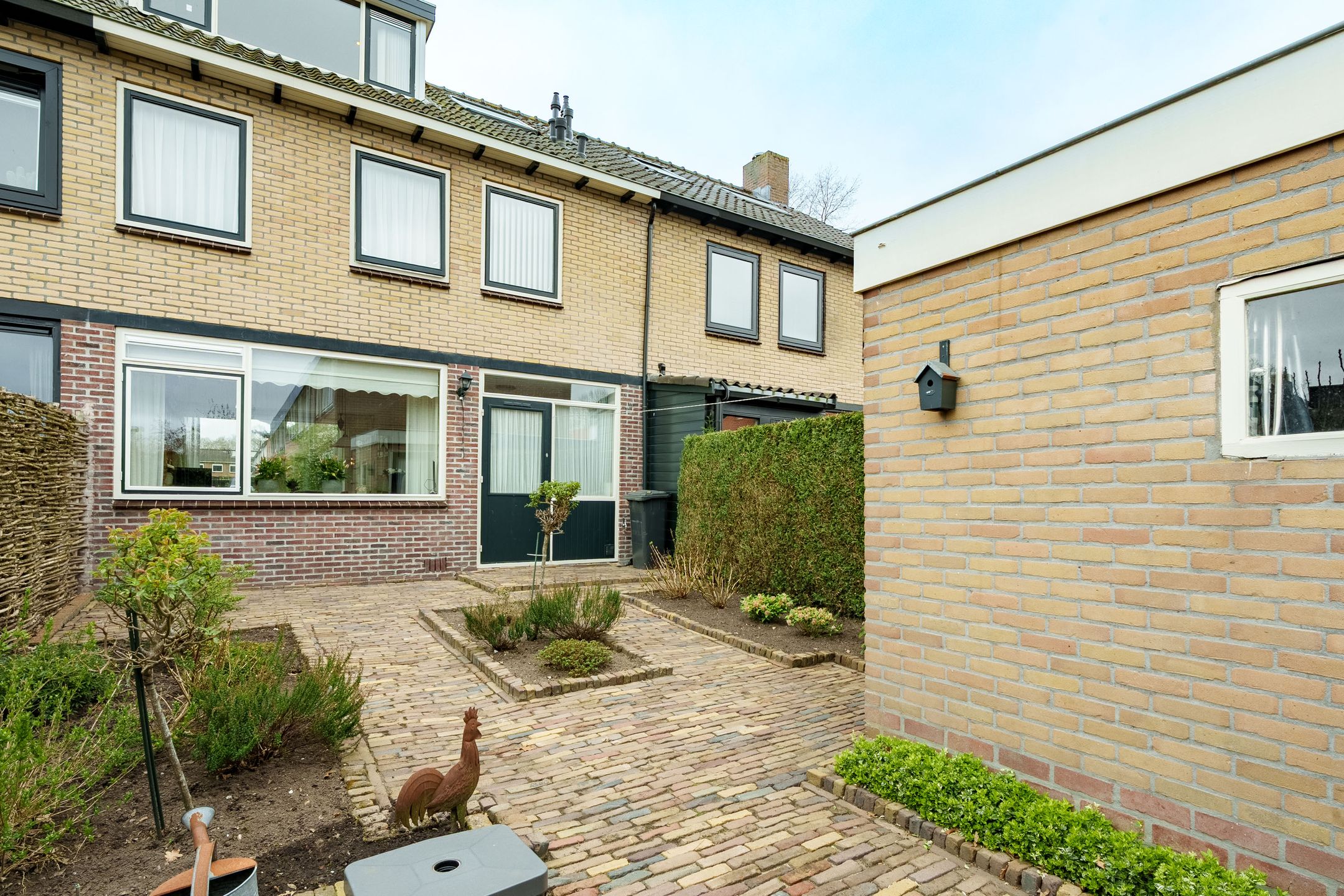 Photo 21 of Burg. de Geerplantsoen 9