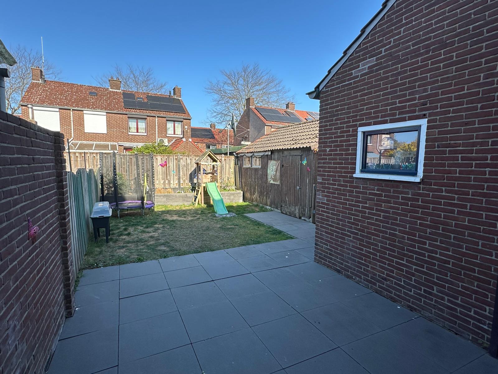 Photo 24 of Sint Petrusstraat 6