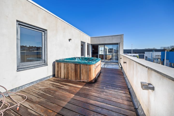 Foto 22 van Van Hallstraat 32