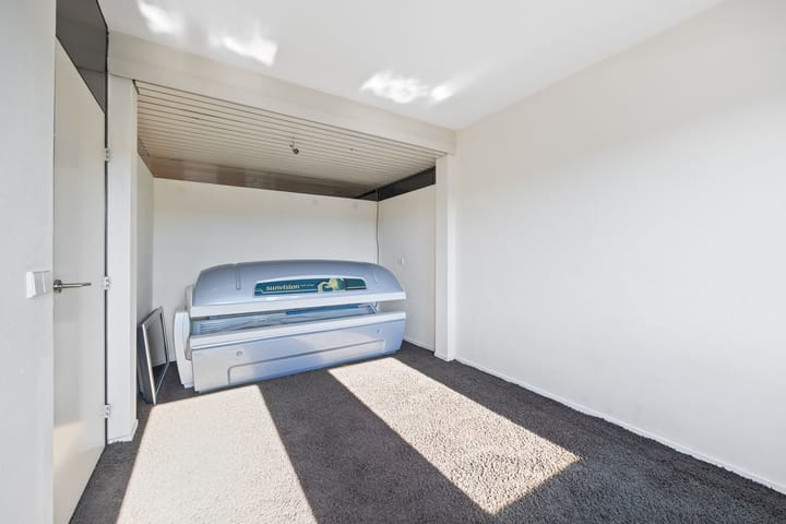 Foto 39 van Van Hallstraat 32