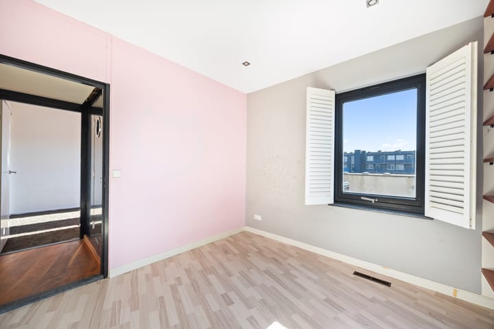 Foto 43 van Van Hallstraat 32