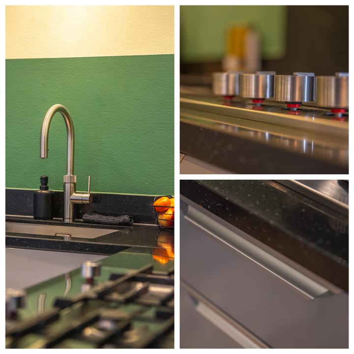 Photo 21 of J.D. van Leeuwenstraat 22