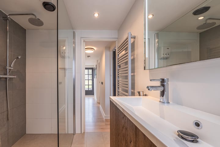 Photo 46 of J.D. van Leeuwenstraat 22