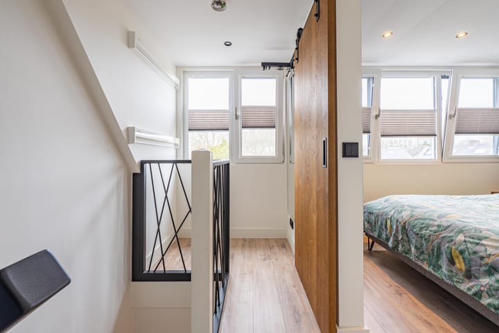 Photo 50 of J.D. van Leeuwenstraat 22