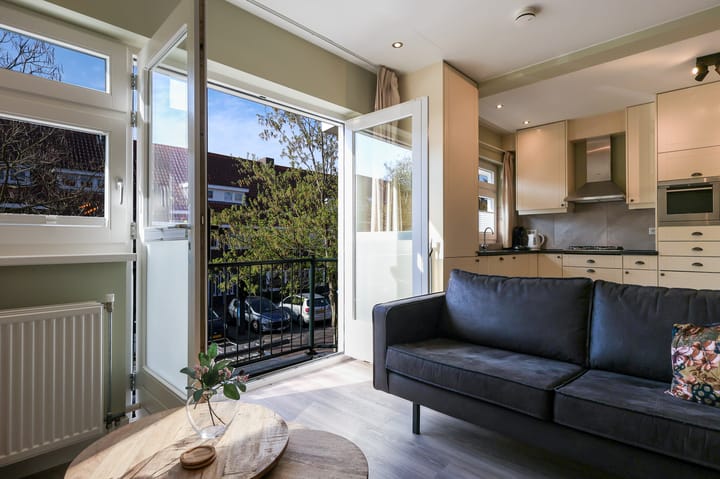 Photo 3 of Willem de Zwijgerstraat 30-A