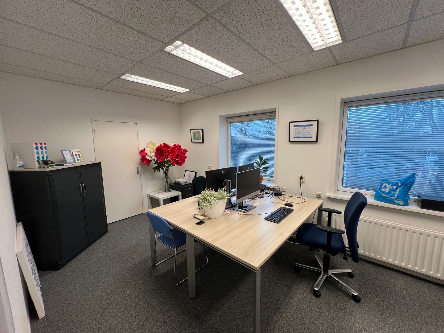 View photo 5 of Hoofdweg 667