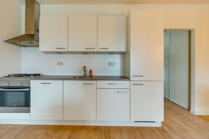 Foto 7 van Aert van Neslaan 242