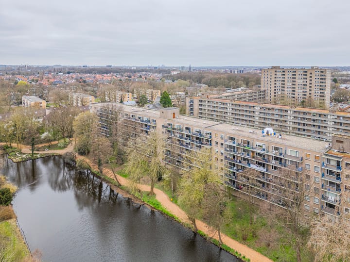 Foto 32 van Aert van Neslaan 242