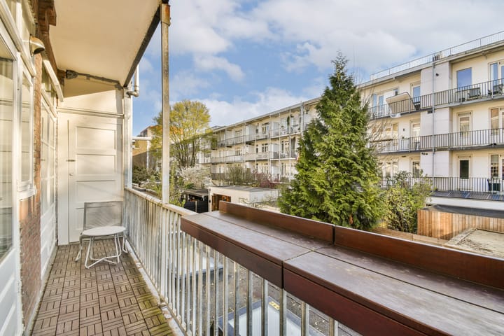 Foto 17 van Orteliusstraat 52-1