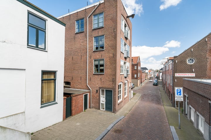 Foto 42 van Willem Beukelszoonstraat 3-B
